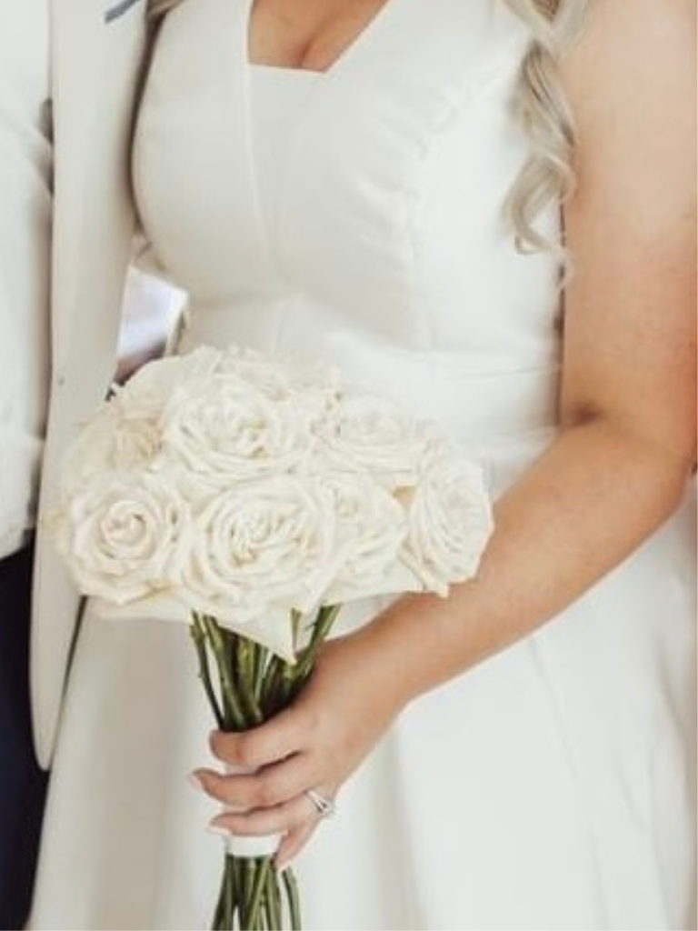 Beautiful wedding bridal bouquet using classic long-stem white roses. Designed by Tania Guest, local florist from The Seasonal Bunch in Happy Valley, SA